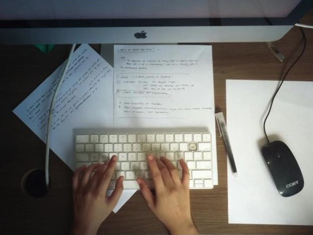How to Write a Reflection Paper: Build Insight, Not Just Summarize